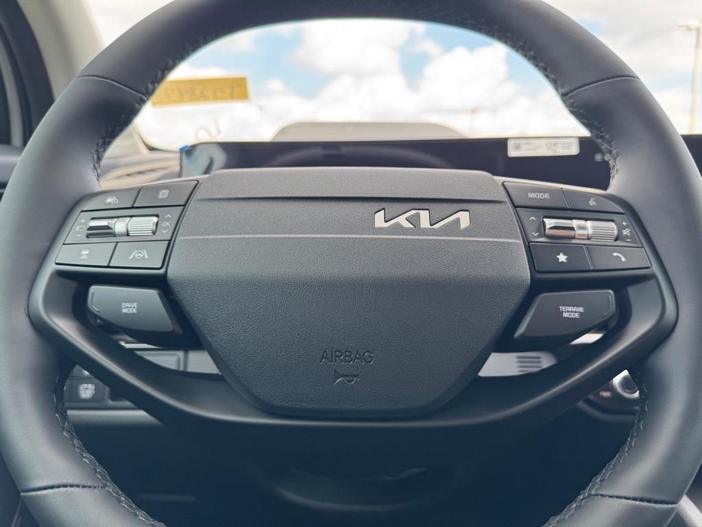 new 2026 Kia Sportage Hybrid car, priced at $40,578