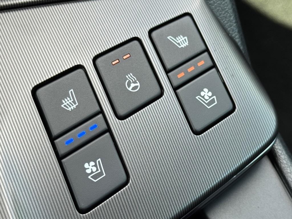 new 2026 Kia Sportage Hybrid car, priced at $40,578