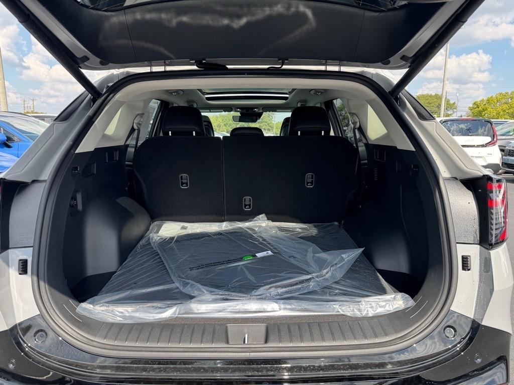 new 2026 Kia Sportage Hybrid car, priced at $40,578