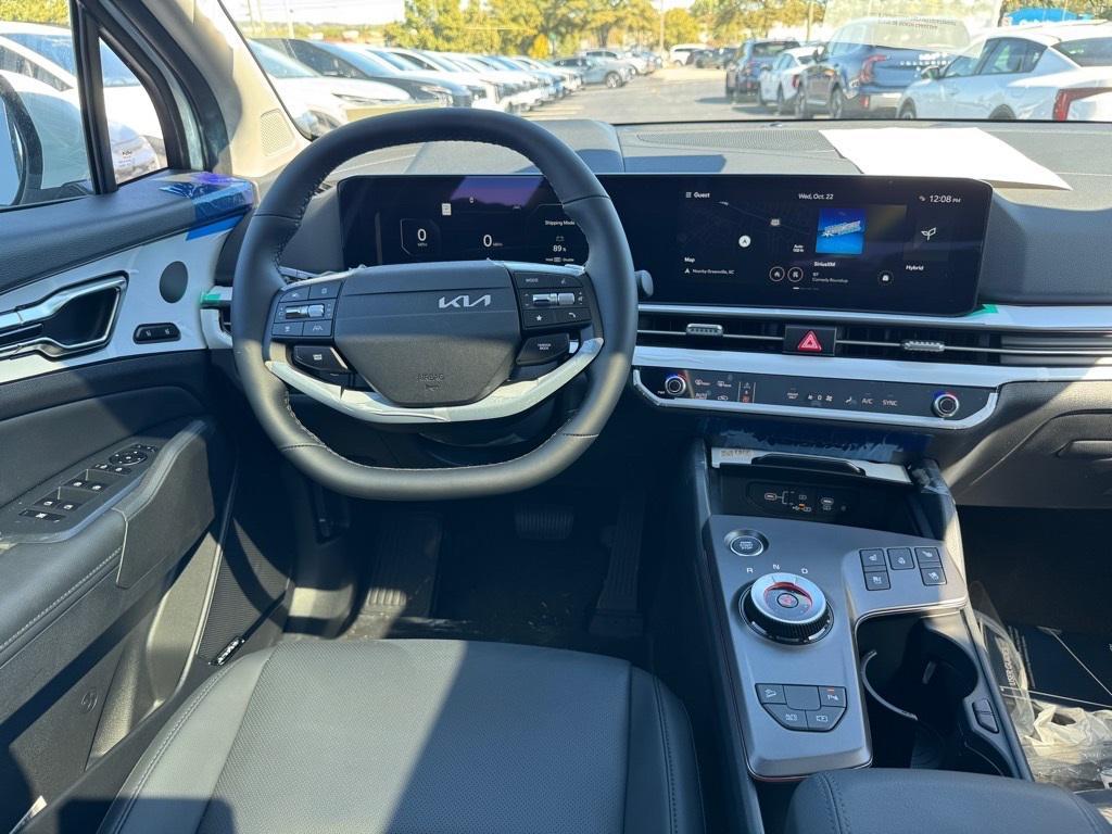 new 2026 Kia Sportage Hybrid car, priced at $40,428