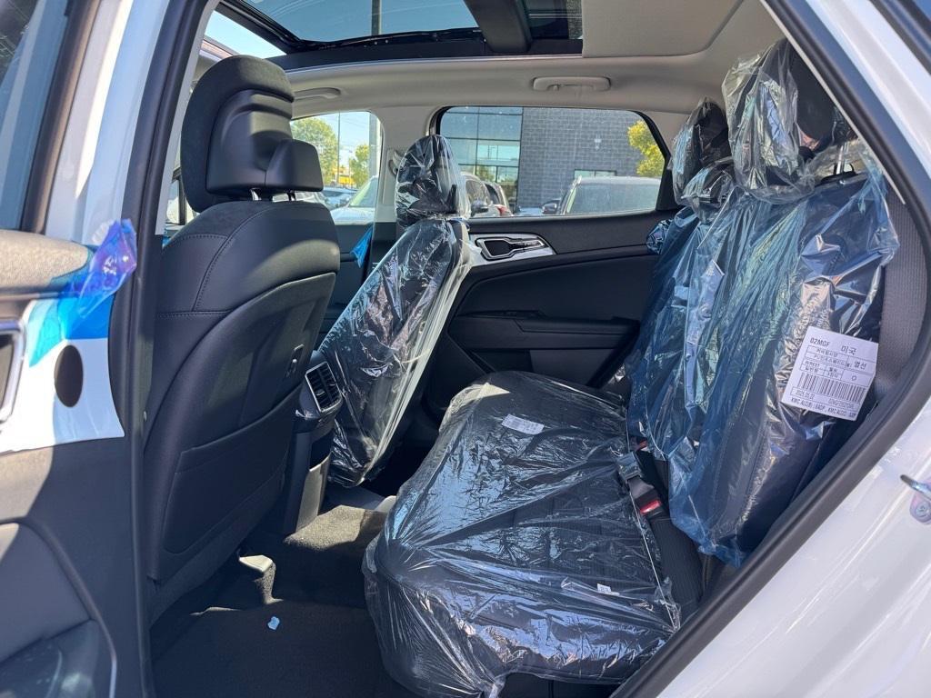 new 2026 Kia Sportage Hybrid car, priced at $40,428