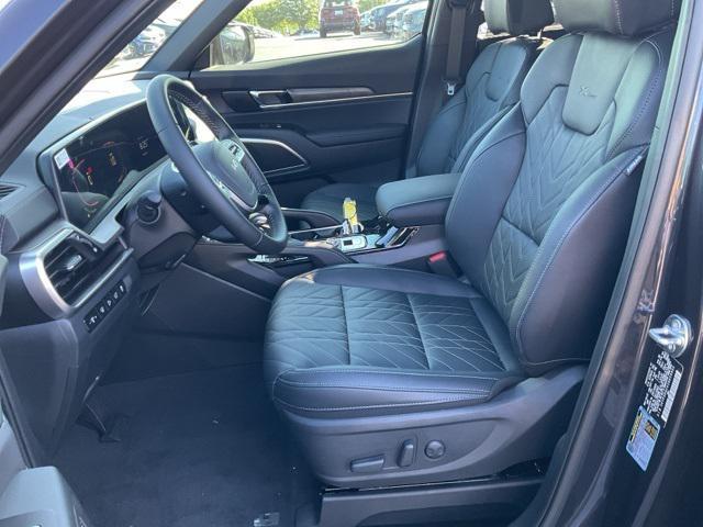 new 2025 Kia Telluride car, priced at $45,908