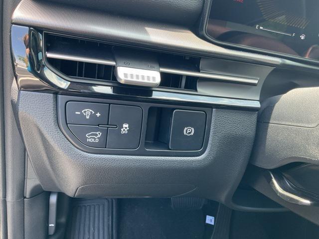 new 2026 Kia Sportage car, priced at $31,049