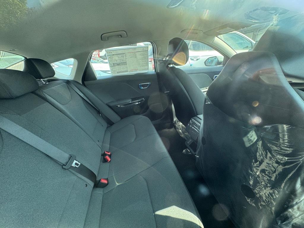 new 2025 Kia K4 car, priced at $23,320