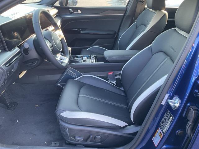 new 2025 Kia K5 car, priced at $28,668