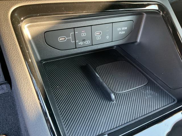 new 2025 Kia K5 car, priced at $28,668