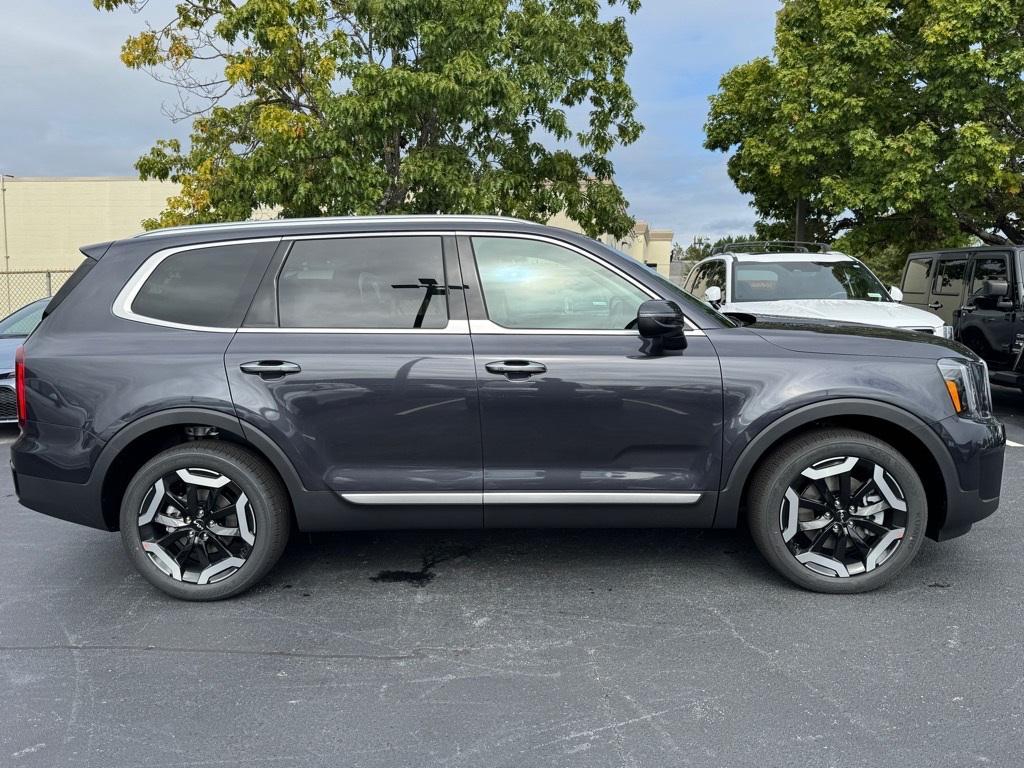 new 2025 Kia Telluride car, priced at $42,245