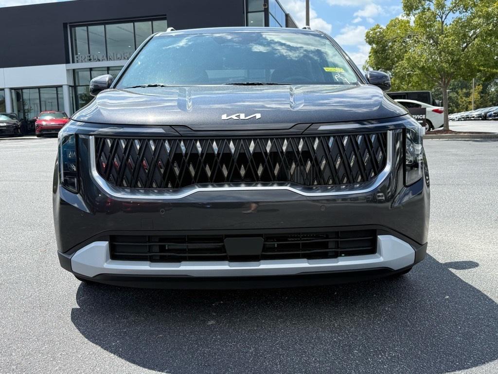 new 2026 Kia Carnival Hybrid car, priced at $43,178