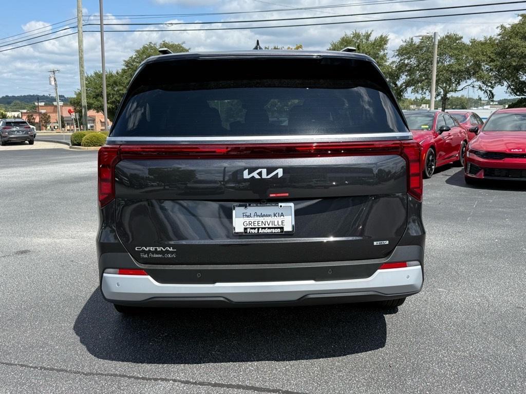 new 2026 Kia Carnival Hybrid car, priced at $43,178
