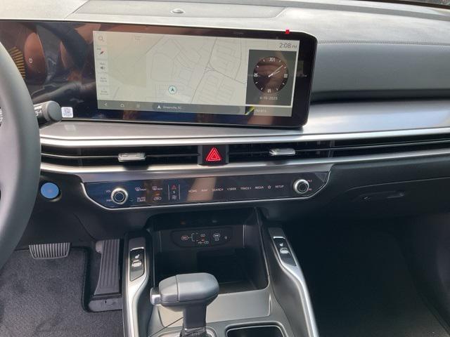 new 2025 Kia Sorento car, priced at $37,121
