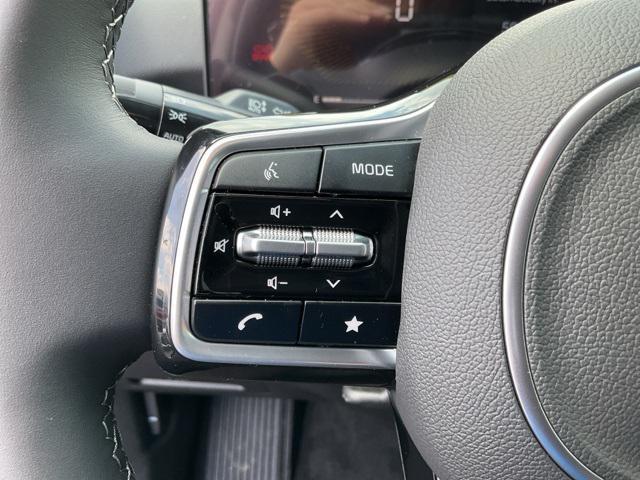 new 2025 Kia Sorento car, priced at $37,121