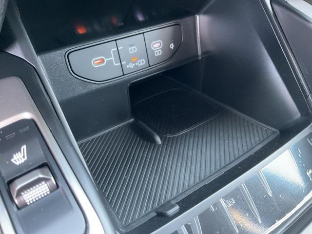 new 2025 Kia Sorento car, priced at $38,921