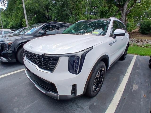 new 2025 Kia Sorento car, priced at $38,735