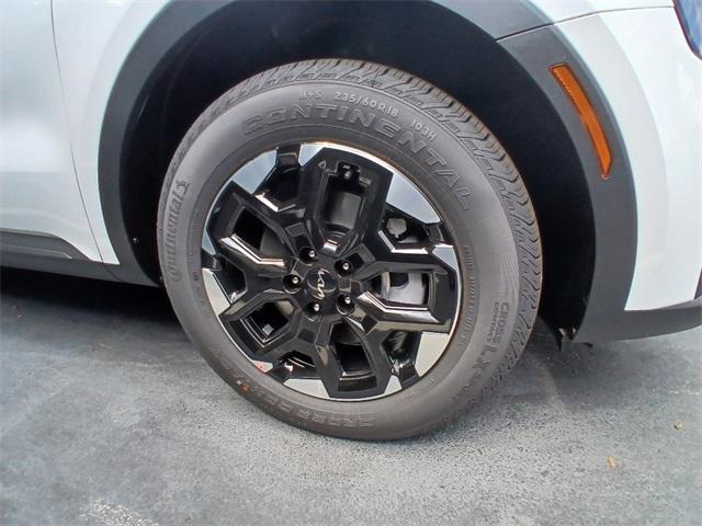 new 2025 Kia Sorento car, priced at $38,735