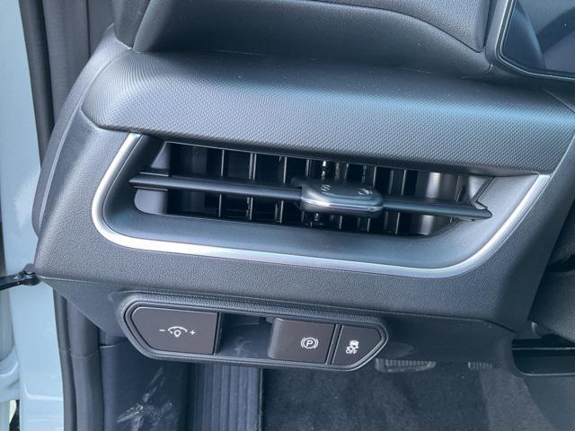 new 2025 Kia K4 car, priced at $23,182