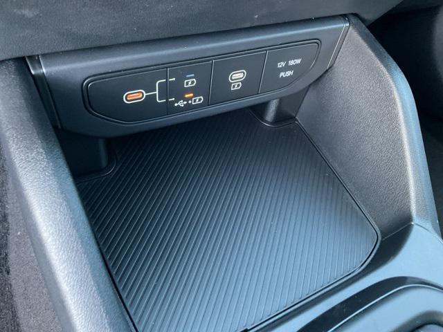 new 2025 Kia K4 car, priced at $23,182