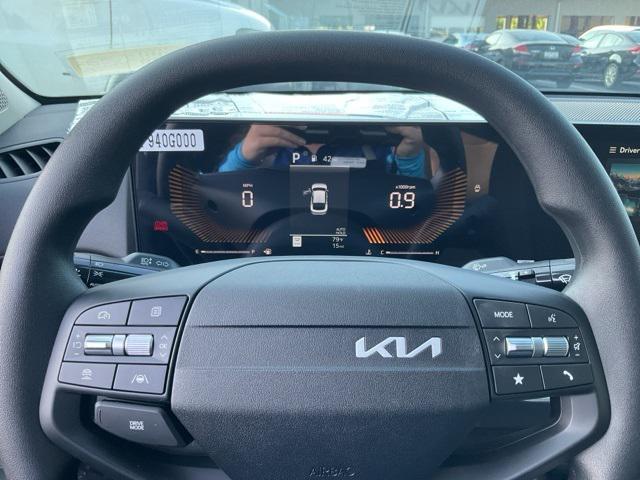 new 2025 Kia K4 car, priced at $23,182
