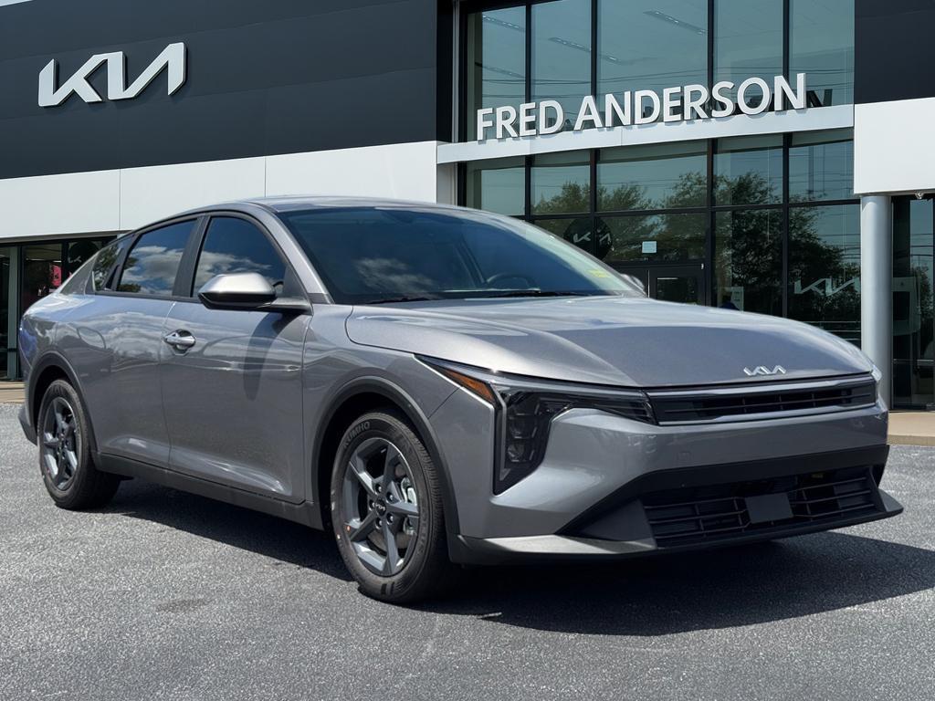 new 2025 Kia K4 car, priced at $23,182