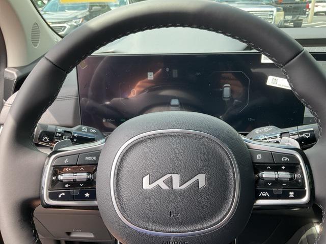 new 2026 Kia Carnival Hybrid car, priced at $52,122