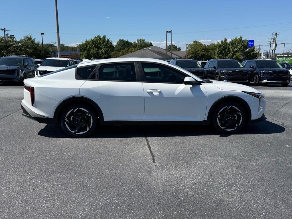 new 2025 Kia K4 car, priced at $24,507