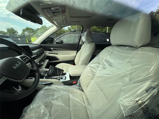 new 2025 Kia Telluride car, priced at $43,980