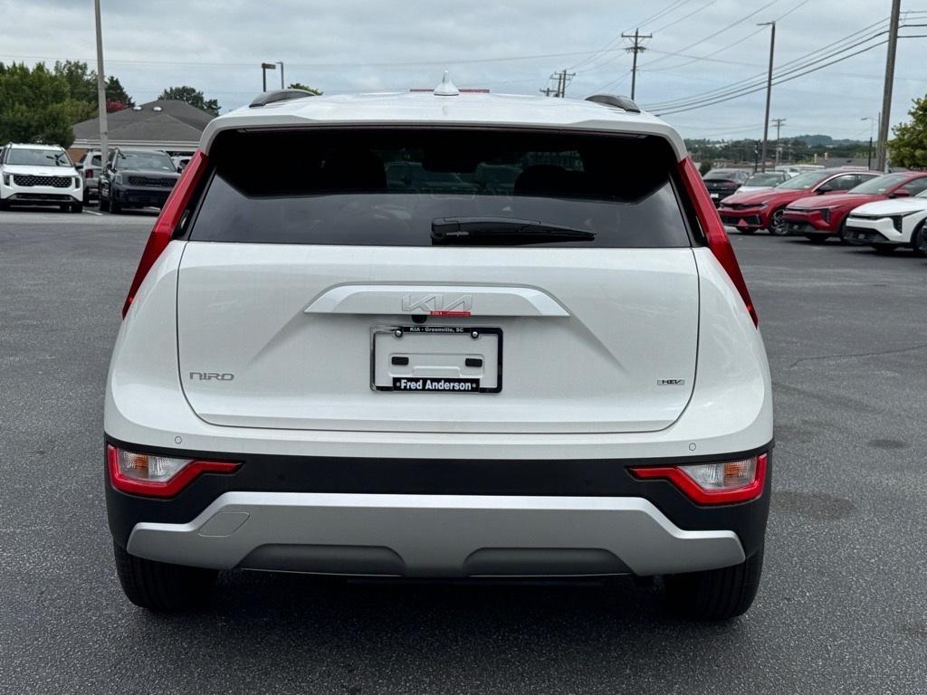 new 2025 Kia Niro car, priced at $30,660