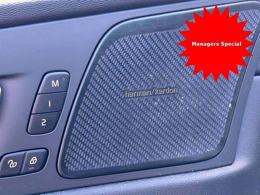 used 2021 Volvo XC60 car, priced at $22,423