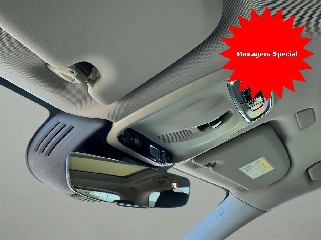 used 2021 Volvo XC60 car, priced at $22,423