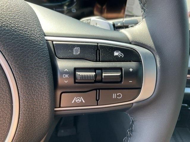 new 2025 Kia Sportage car, priced at $40,073