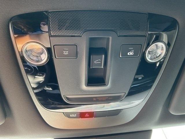 new 2025 Kia Sportage car, priced at $39,000