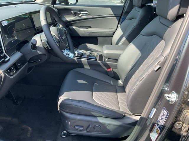 new 2025 Kia Sportage car, priced at $39,323