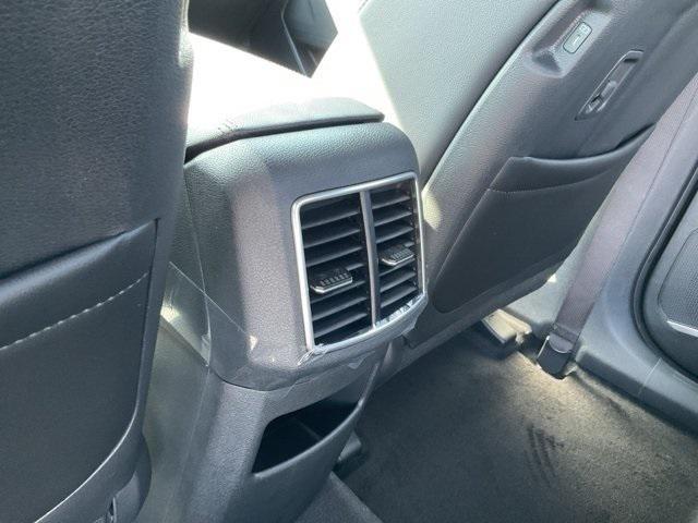 new 2025 Kia Sportage car, priced at $40,073
