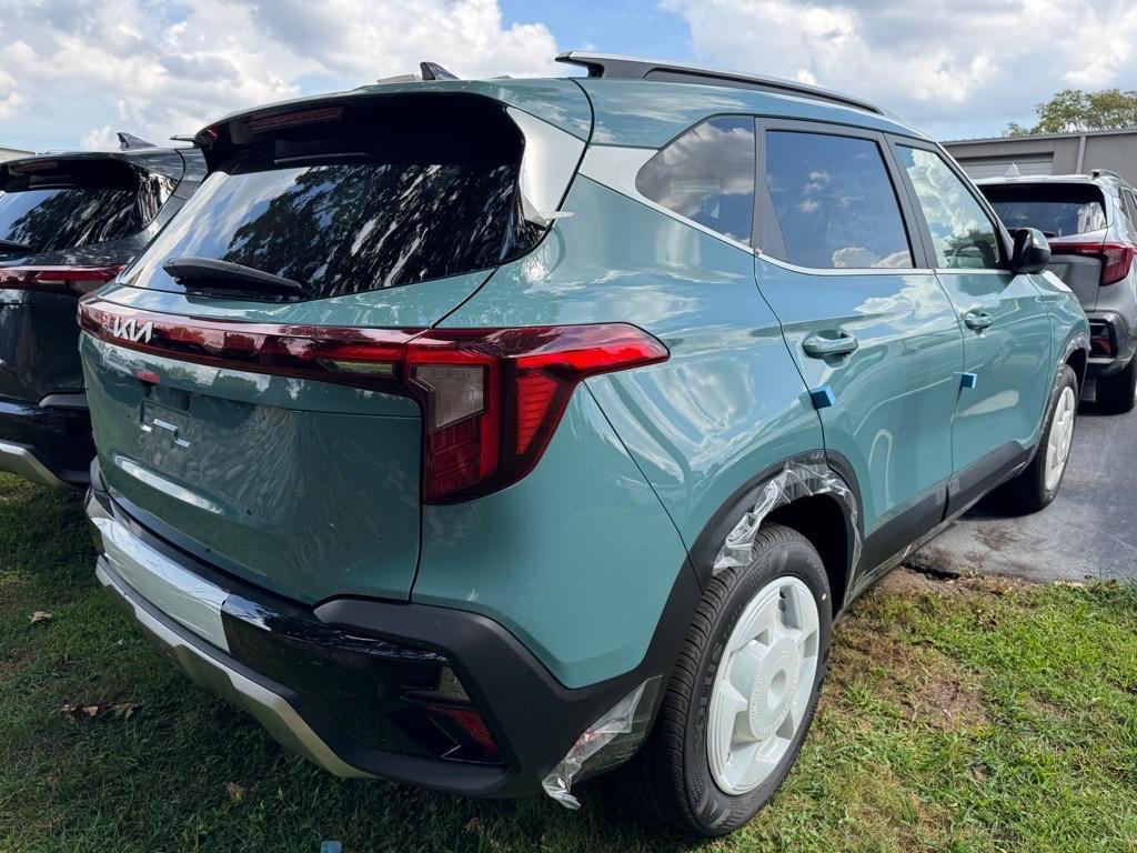 new 2026 Kia Seltos car, priced at $28,995