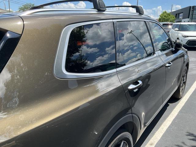 used 2024 Kia Telluride car, priced at $42,876