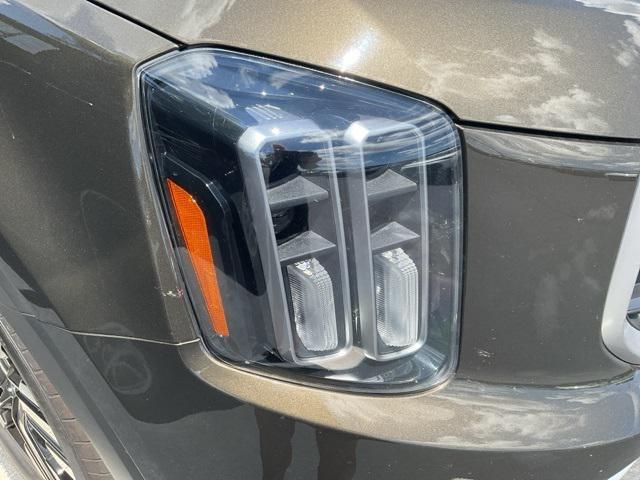 used 2024 Kia Telluride car, priced at $42,876