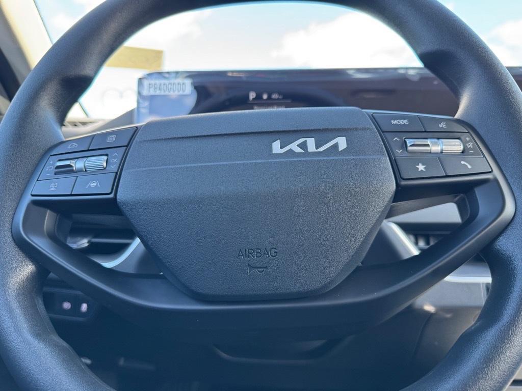 new 2025 Kia K4 car, priced at $23,880