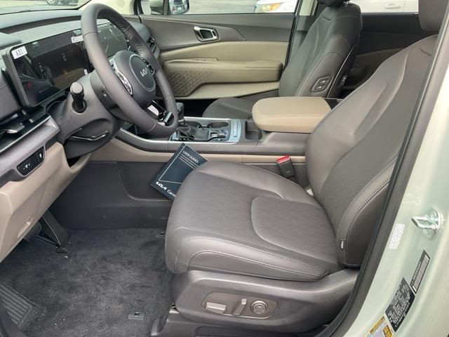 new 2026 Kia Carnival car, priced at $41,715
