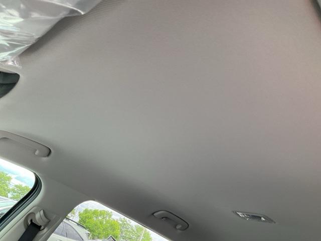 new 2025 Kia Sorento car, priced at $38,195