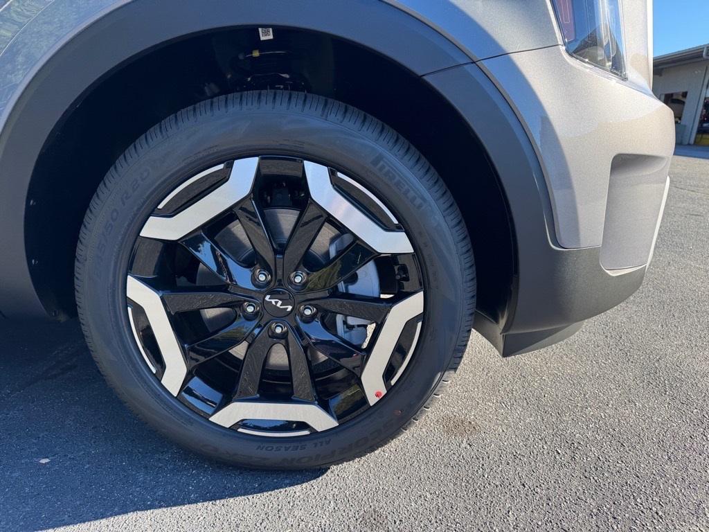 new 2025 Kia Telluride car, priced at $42,108