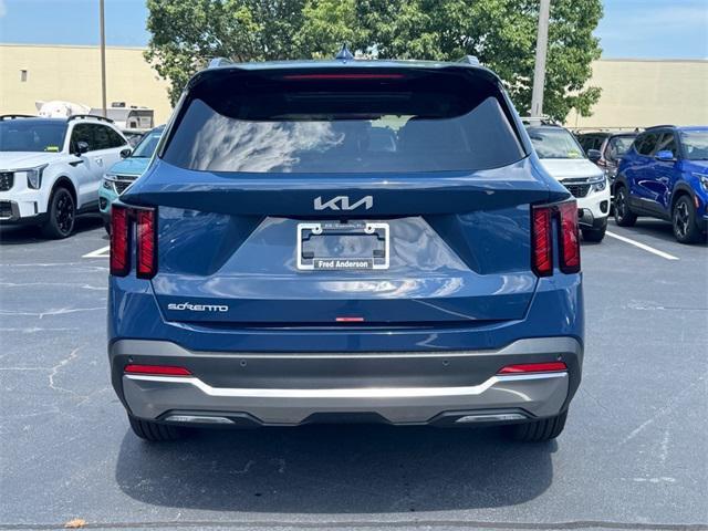 new 2025 Kia Sorento car, priced at $38,735