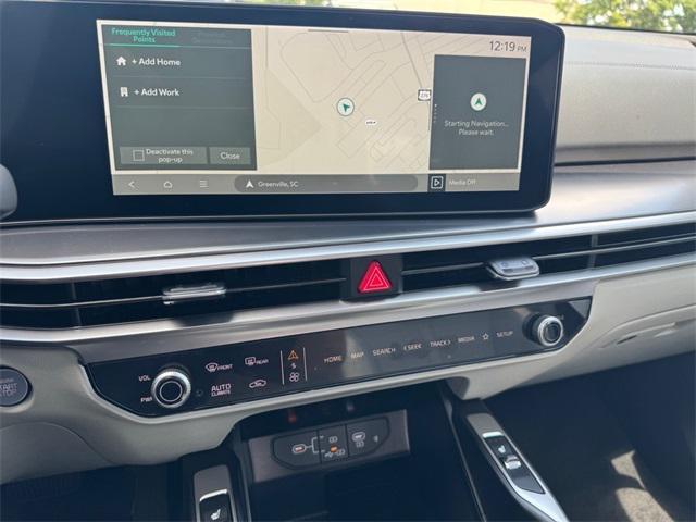new 2025 Kia Sorento car, priced at $38,735