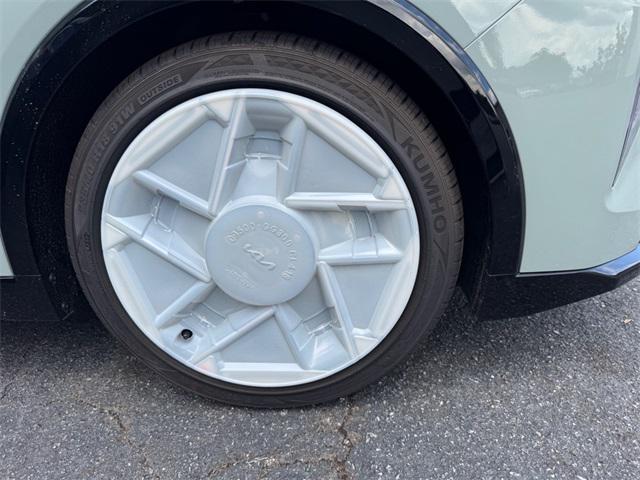new 2025 Kia K4 car, priced at $27,890