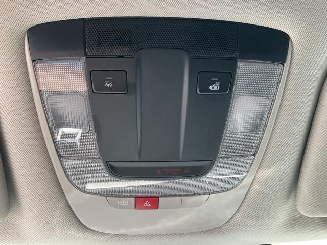 new 2025 Kia Sportage Hybrid car, priced at $33,291