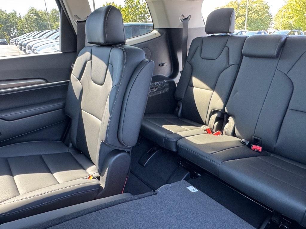 new 2025 Kia Telluride car, priced at $42,115
