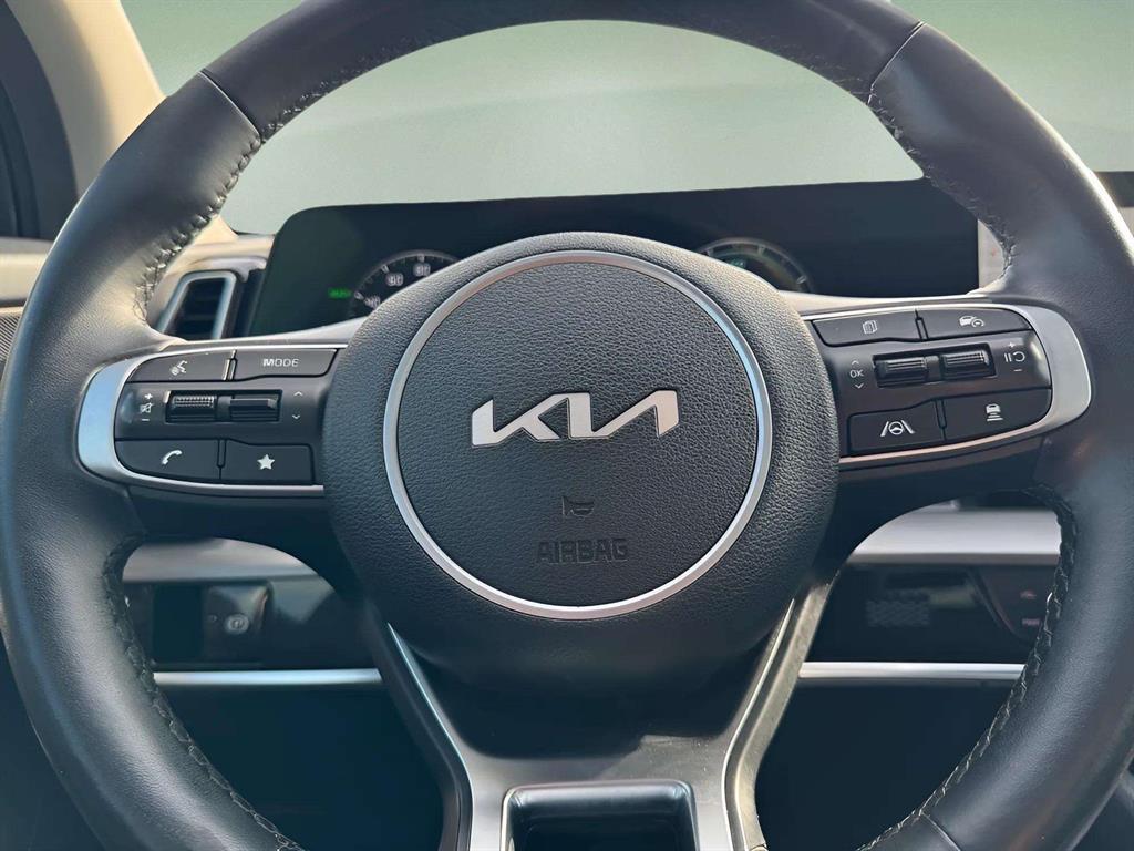 used 2023 Kia Sportage Hybrid car, priced at $22,978