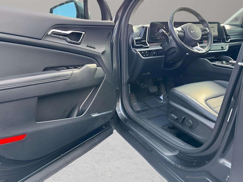 used 2023 Kia Sportage Hybrid car, priced at $22,978