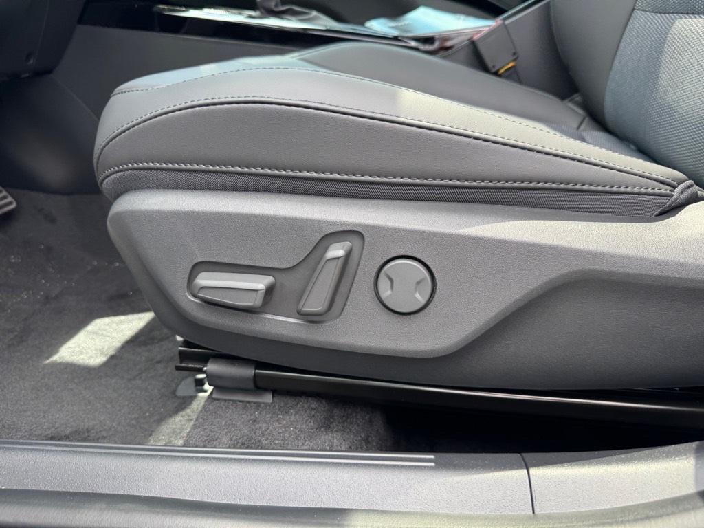 new 2025 Kia Niro car, priced at $32,845