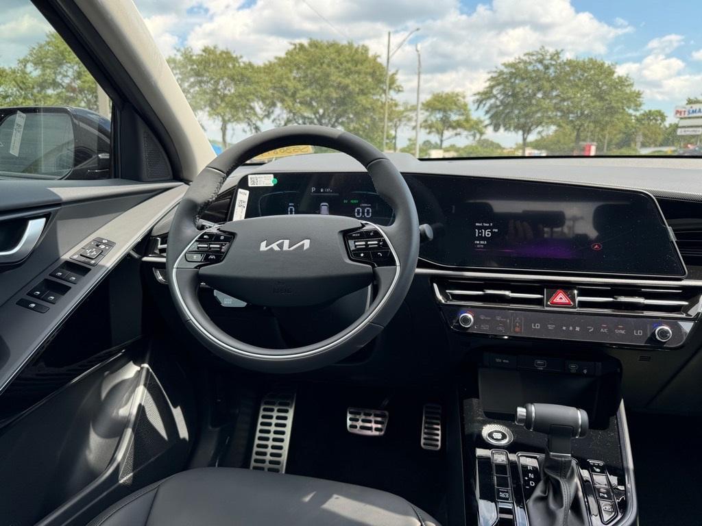 new 2025 Kia Niro car, priced at $32,845