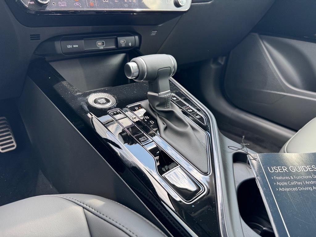 new 2025 Kia Niro car, priced at $32,845