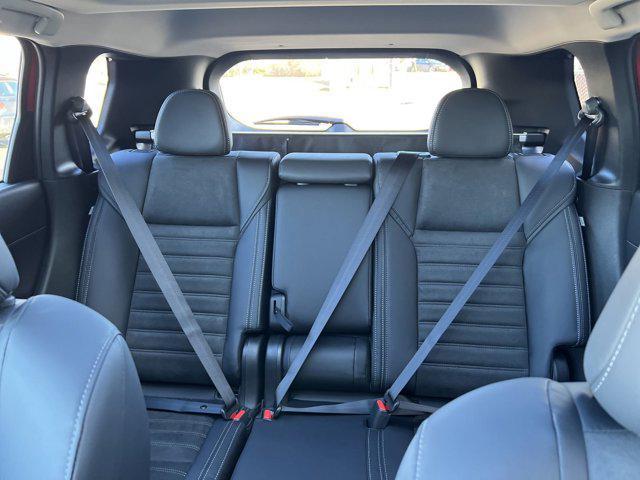 new 2025 Mitsubishi Outlander PHEV car, priced at $40,786